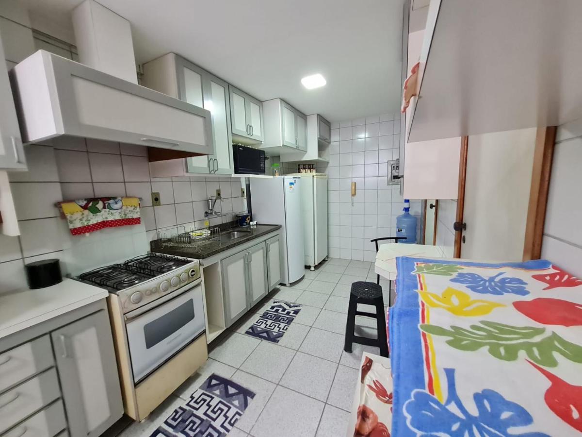 Apt Encantador Centro Guarapari, Completo, 50 M Da Praia Luaran gambar