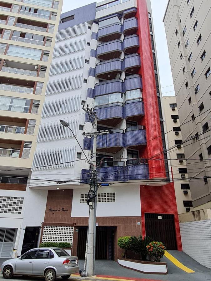 Apt Encantador Centro Guarapari, Completo, 50 M Da Praia Luaran gambar